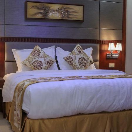 ג'דה The 40Th Pearl Hotel Suites מראה חיצוני תמונה